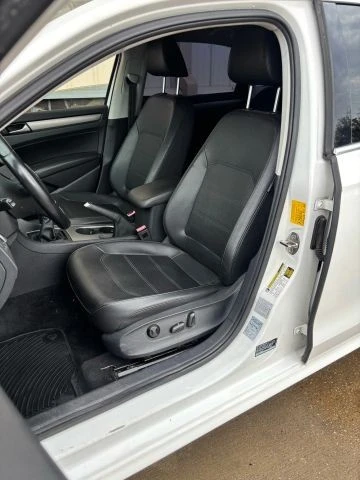 2015 Volkswagen Passat - Image 13 of 21