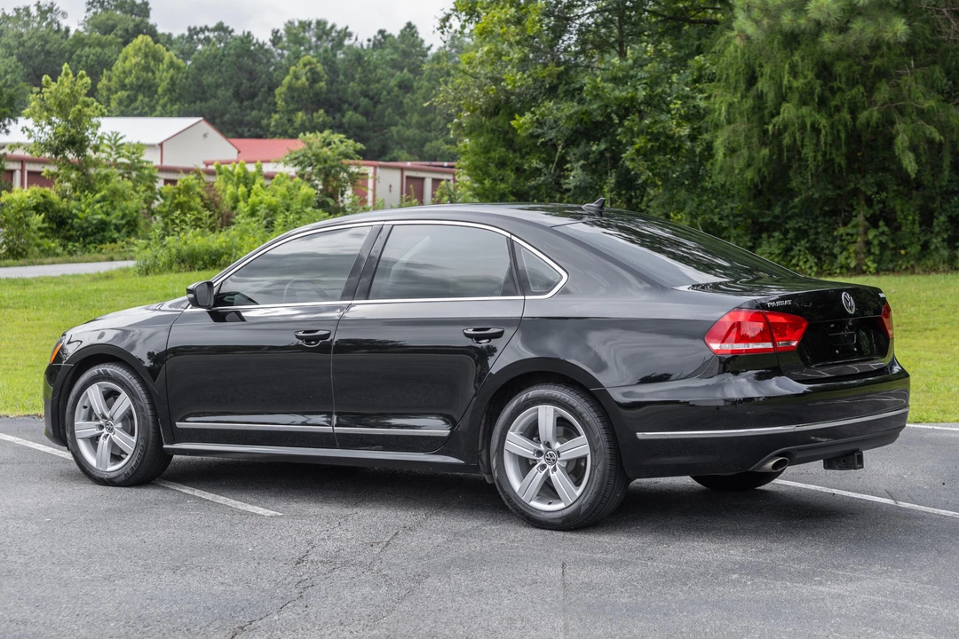 2015 Volkswagen Passat - Image 13 of 31