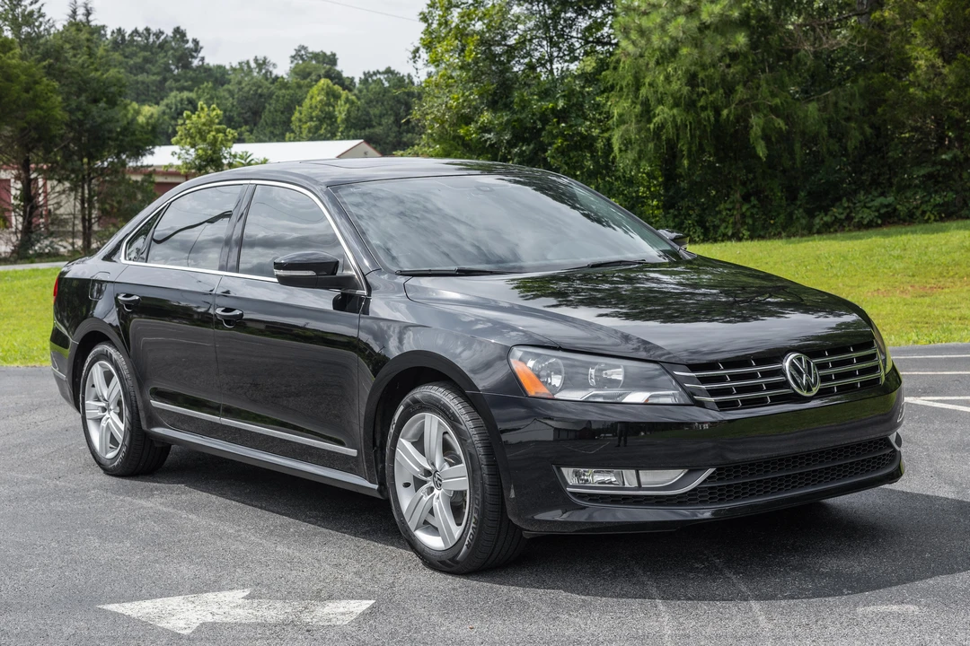2015 Volkswagen Passat - Image 26 of 31