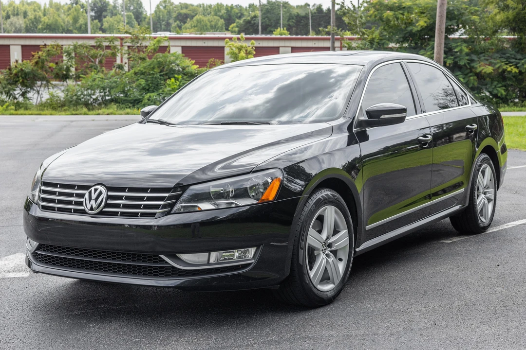 2015 Volkswagen Passat - Image 9 of 31