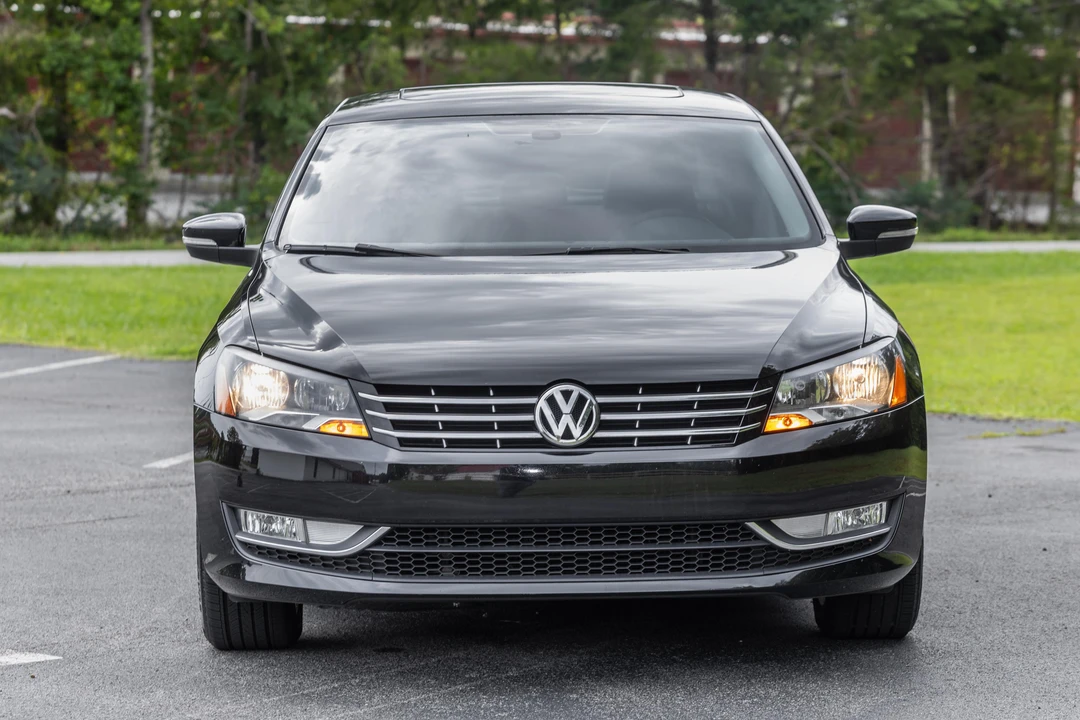 2015 Volkswagen Passat - Image 7 of 31