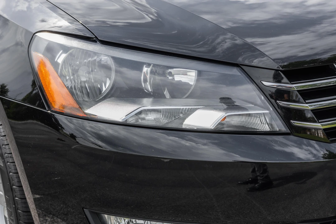 2015 Volkswagen Passat - Image 27 of 31