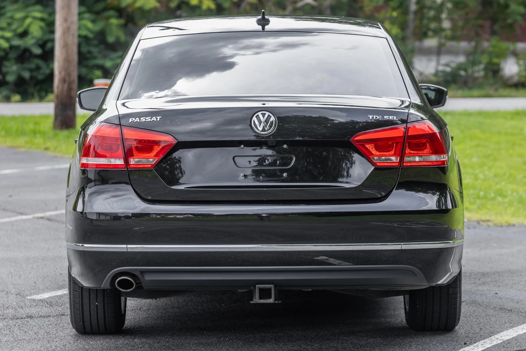 2015 Volkswagen Passat - Image 5 of 31