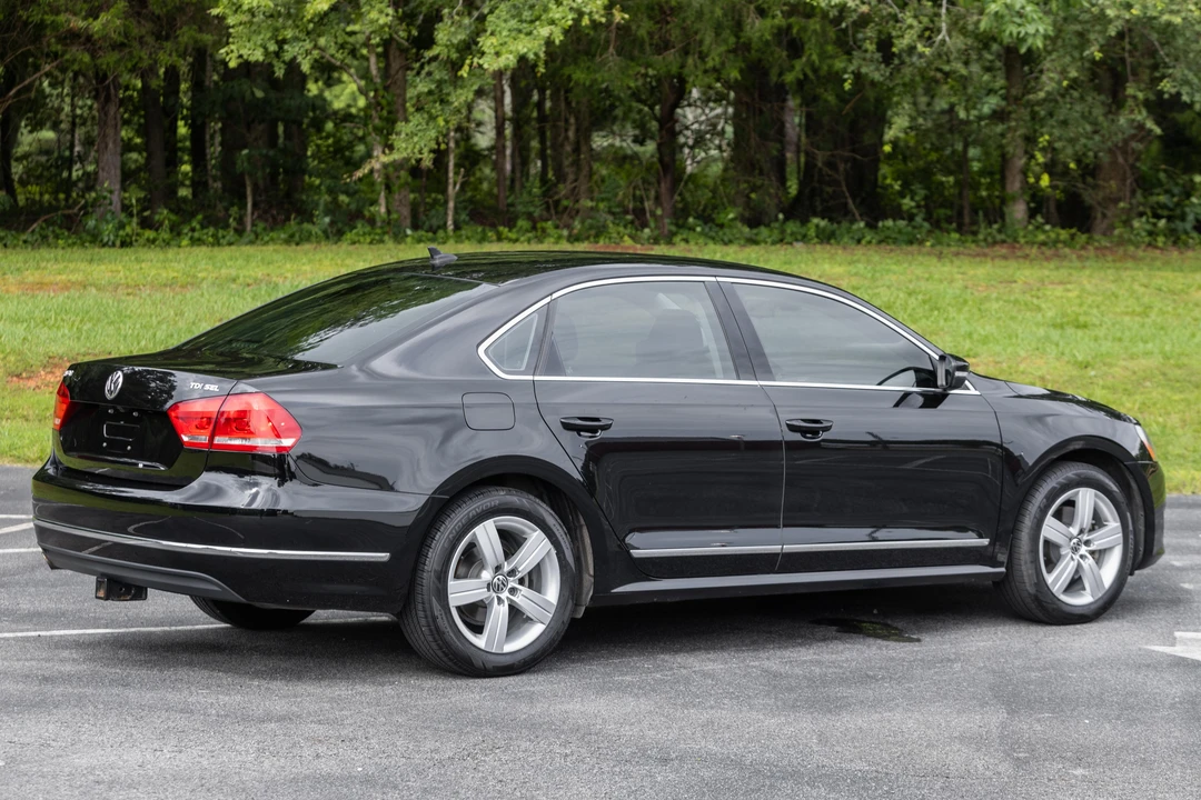 2015 Volkswagen Passat - Image 20 of 31