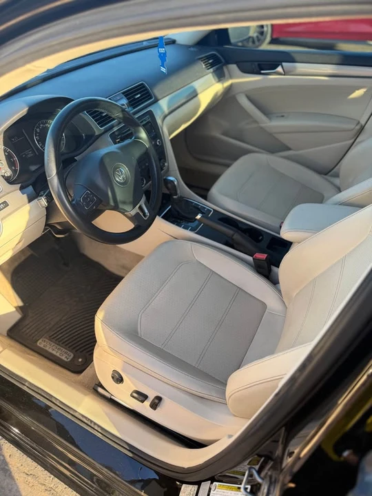 2015 Volkswagen Passat - Image 2 of 13