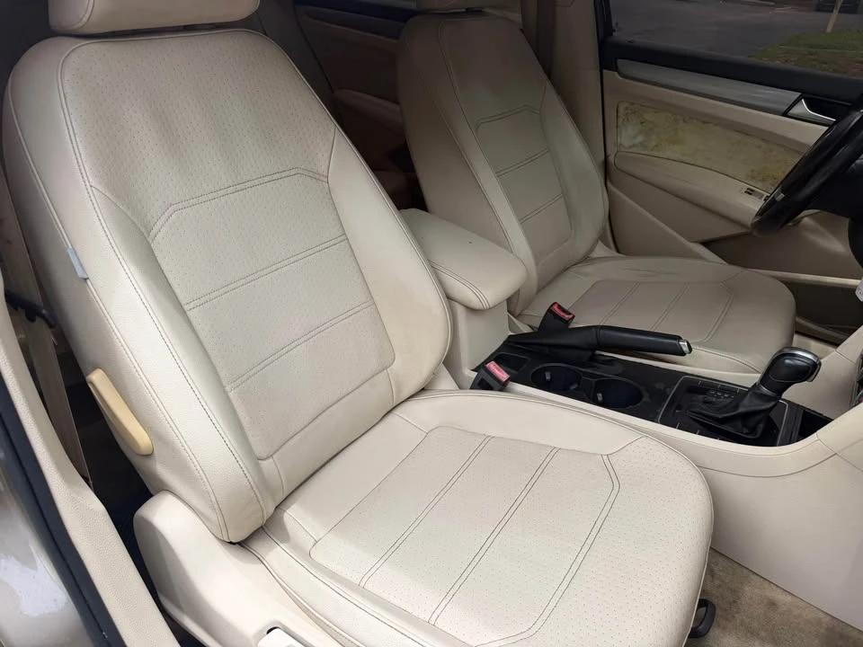 2015 Volkswagen Passat - Image 8 of 8