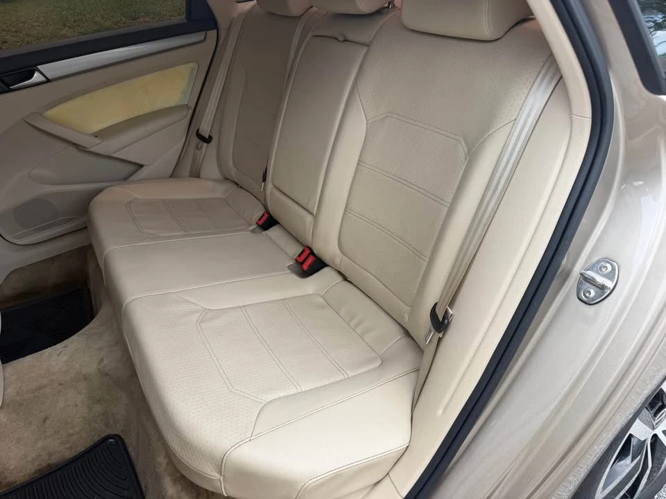 2015 Volkswagen Passat - Image 6 of 8