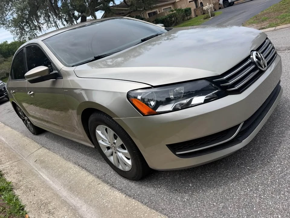 2015 Volkswagen Passat - Image 2 of 8