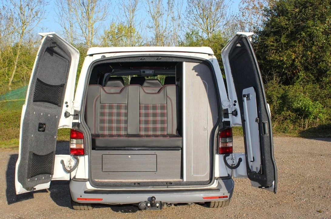 2015 Volkswagen EuroVan - Image 19 of 30