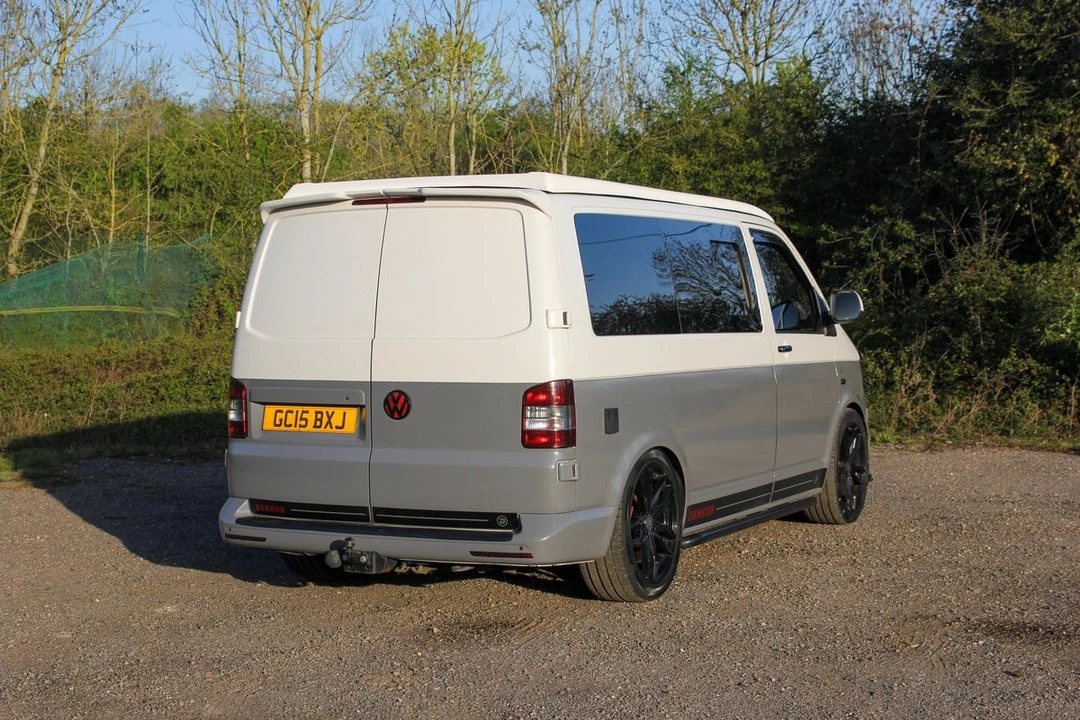 2015 Volkswagen EuroVan - Image 13 of 30