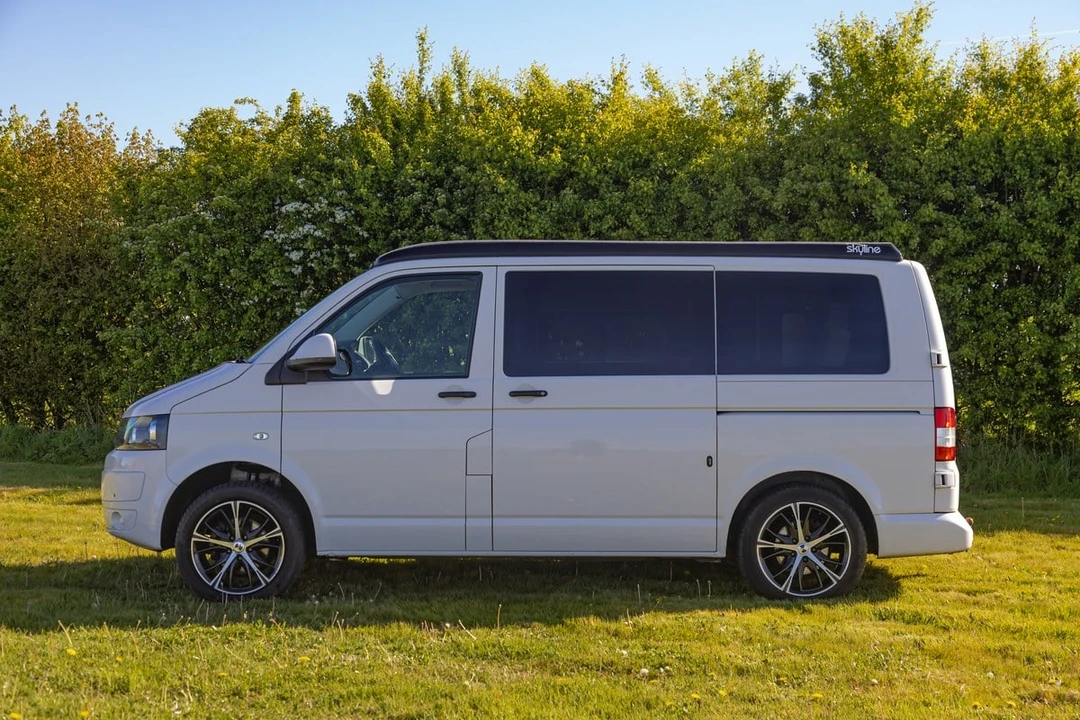 2015 Volkswagen EuroVan - Image 15 of 30