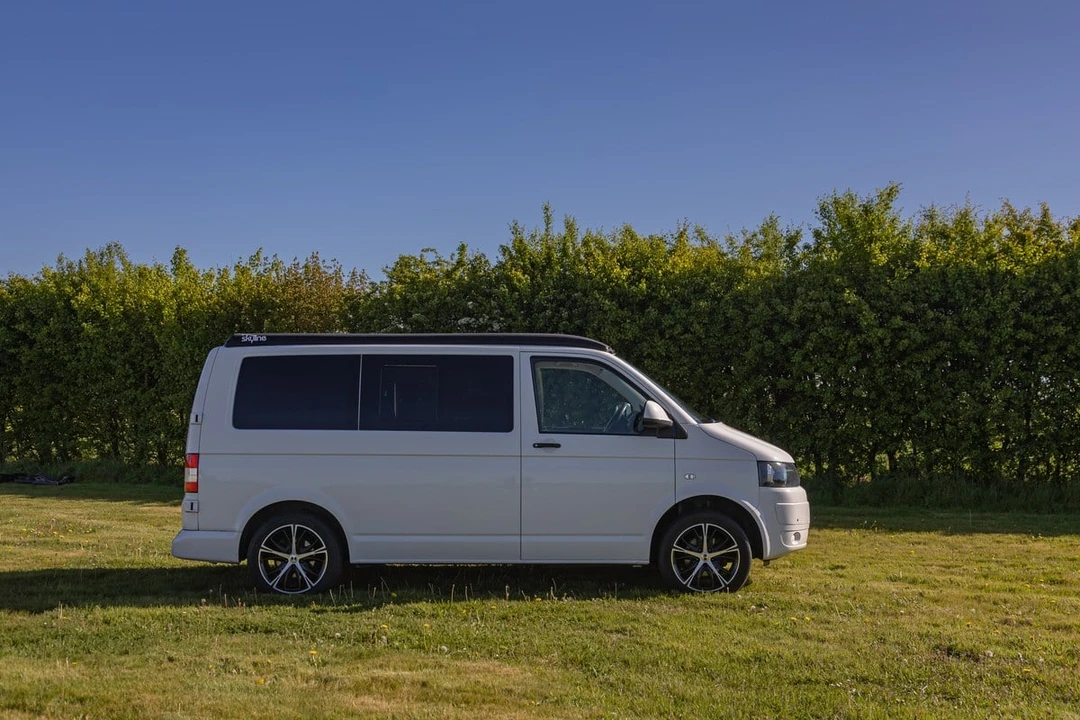 2015 Volkswagen EuroVan - Image 27 of 30