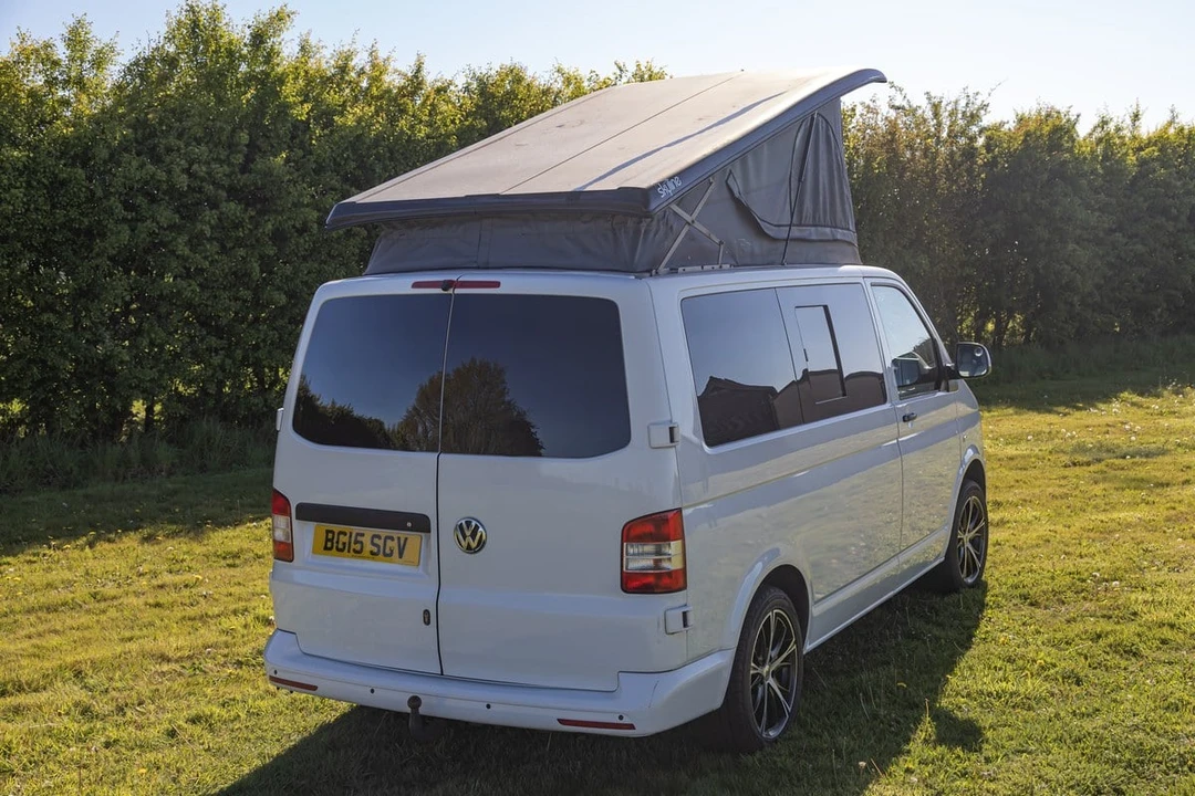 2015 Volkswagen EuroVan - Image 3 of 30