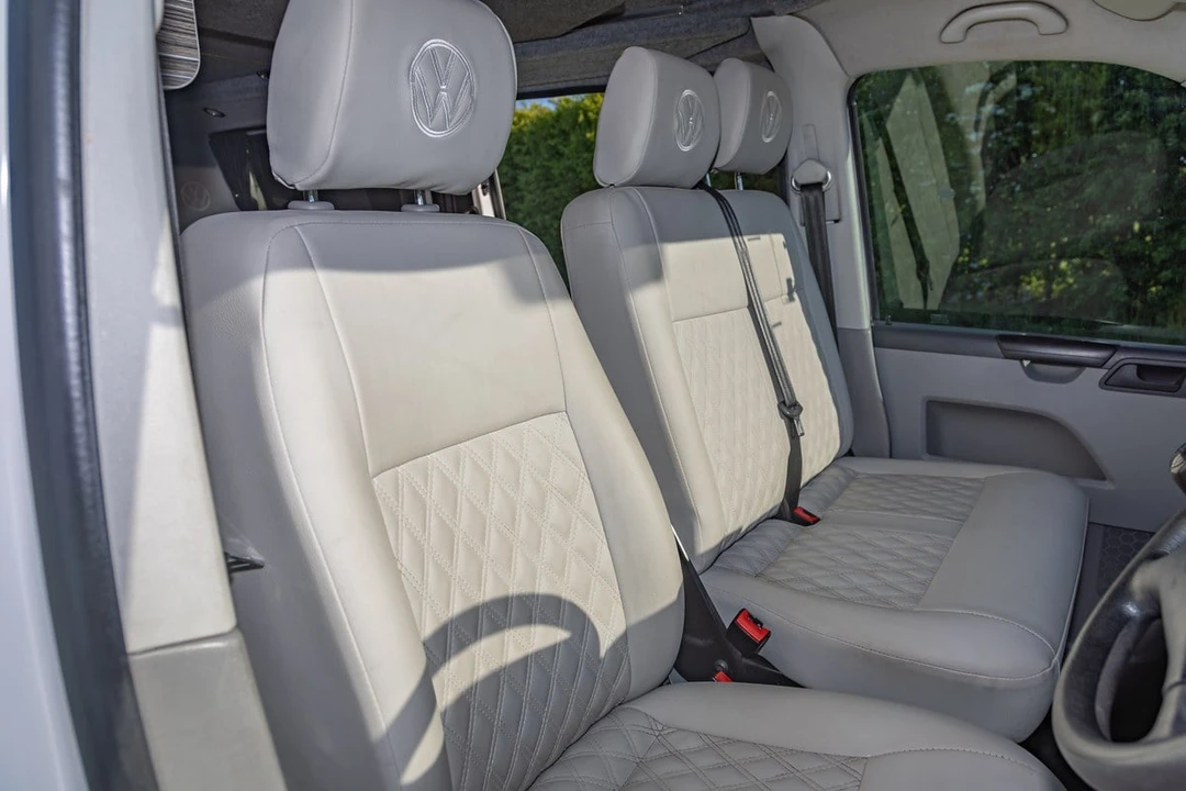 2015 Volkswagen EuroVan - Image 5 of 30