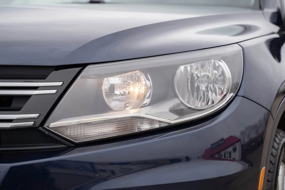 2015 Volkswagen Tiguan - Image 7 of 20