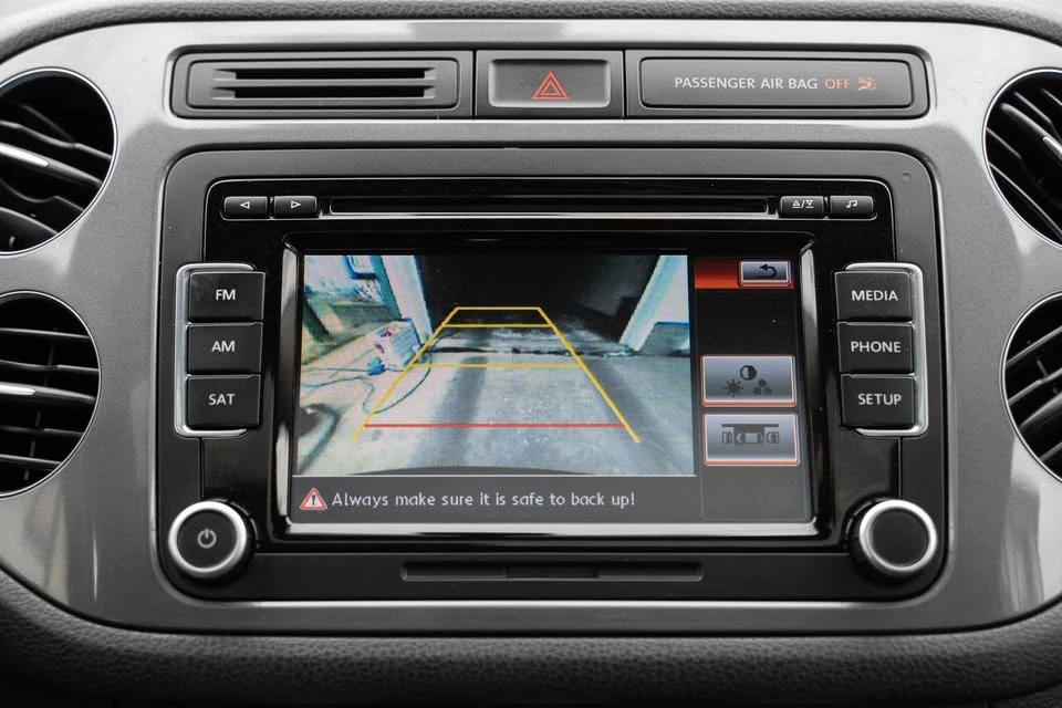 2015 Volkswagen Tiguan - Image 16 of 20