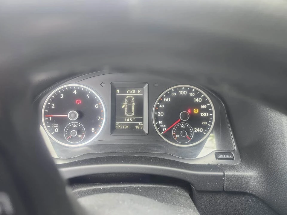 2015 Volkswagen Tiguan - Image 9 of 11
