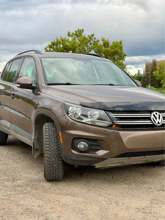 2015 Volkswagen Tiguan - Image 2 of 18