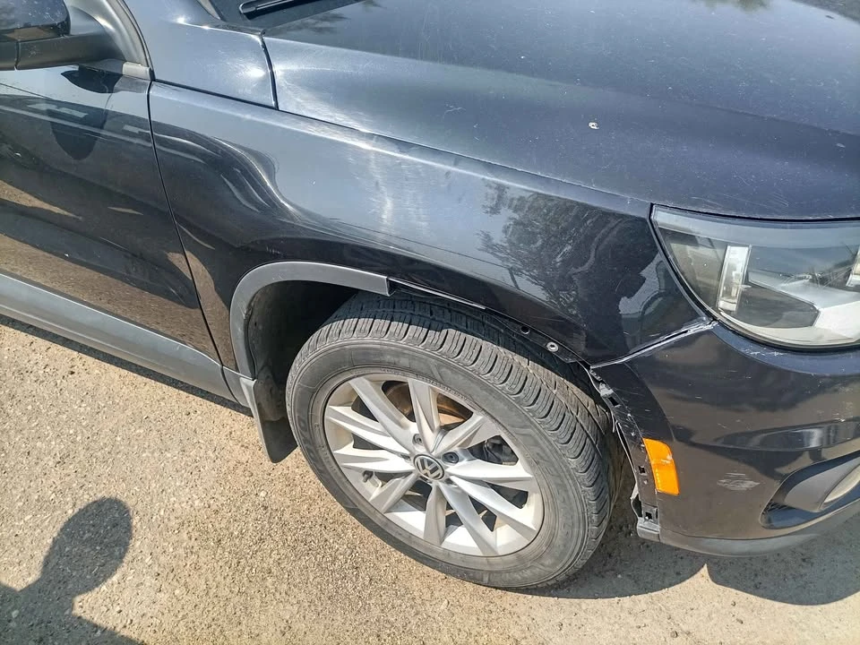 2015 Volkswagen Tiguan - Image 4 of 13