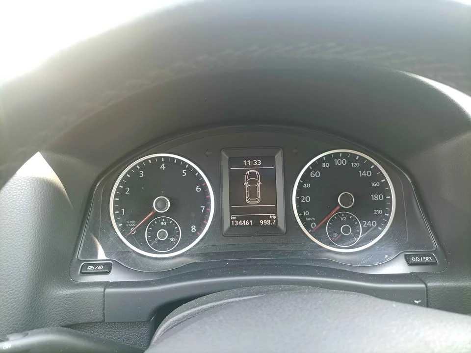 2015 Volkswagen Tiguan - Image 12 of 13