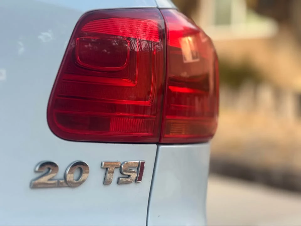 2015 Volkswagen Tiguan - Image 12 of 13