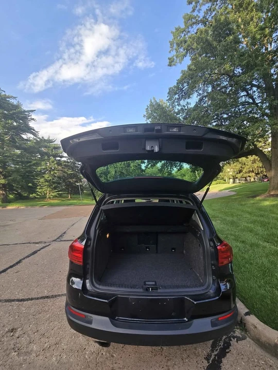 2015 Volkswagen Tiguan - Image 11 of 20