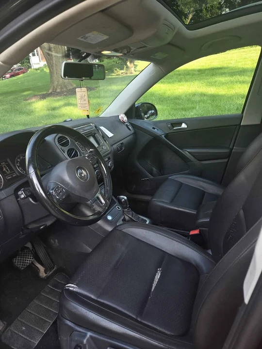 2015 Volkswagen Tiguan - Image 8 of 20
