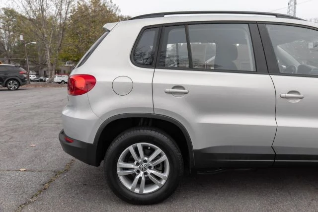 2015 Volkswagen Tiguan - Image 11 of 21
