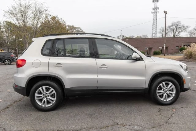 2015 Volkswagen Tiguan - Image 12 of 21