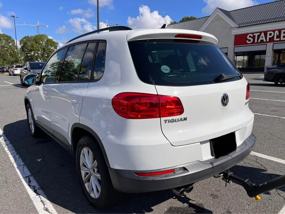 2015 Volkswagen Tiguan - Image 3 of 13