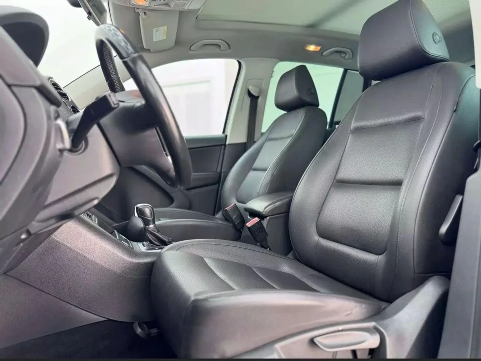 2015 Volkswagen Tiguan - Image 11 of 21