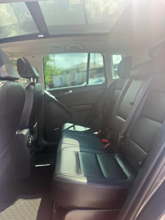 2015 Volkswagen Tiguan - Image 11 of 14