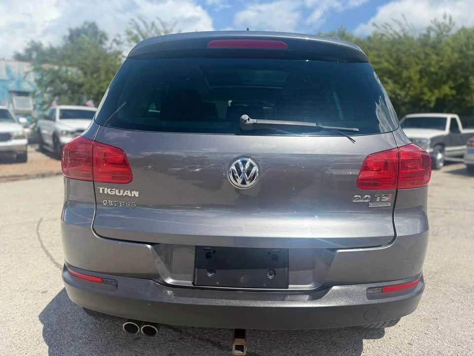 2015 Volkswagen Tiguan - Image 4 of 14