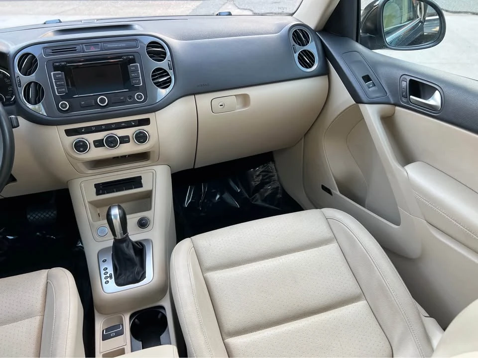 2015 Volkswagen Tiguan - Image 17 of 20