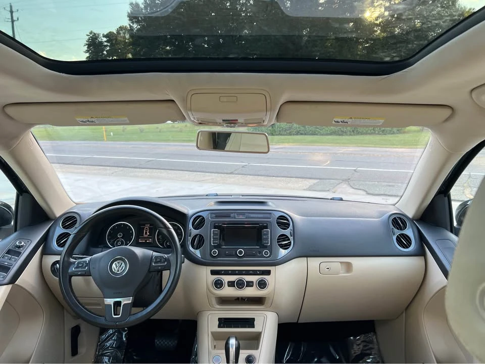 2015 Volkswagen Tiguan - Image 18 of 20