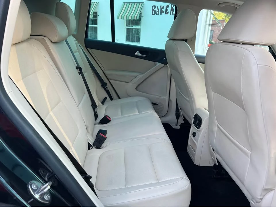 2015 Volkswagen Tiguan - Image 14 of 20
