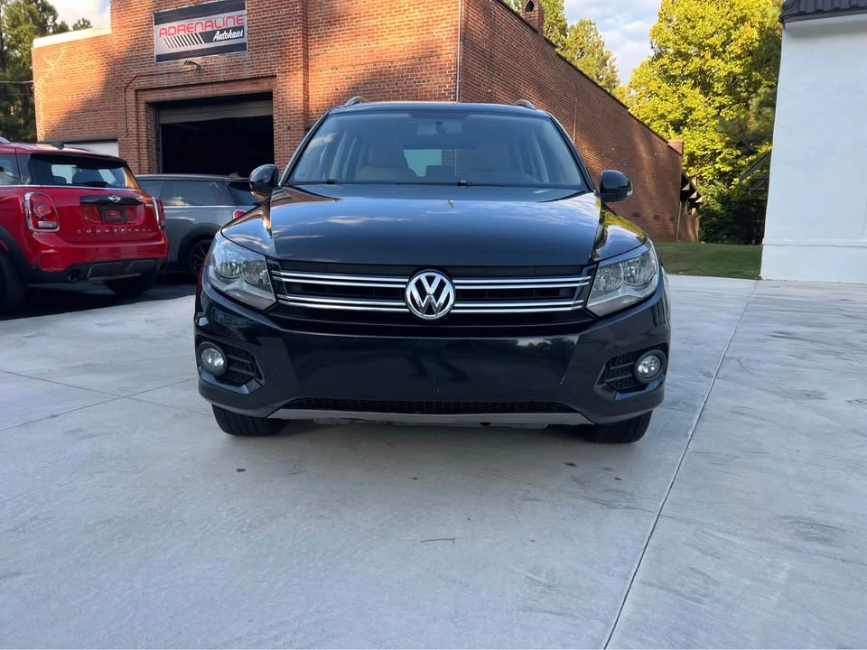2015 Volkswagen Tiguan - Image 8 of 20