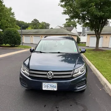 2015 Volkswagen Tiguan 2.0T SEL Sport Utility 4D