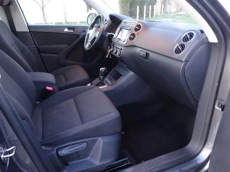 2015 Volkswagen Tiguan - Image 11 of 20