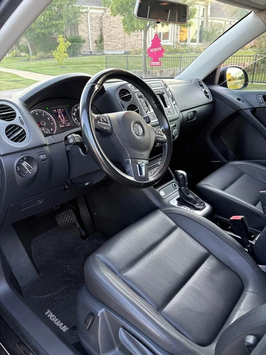 2015 Volkswagen Tiguan - Image 13 of 14