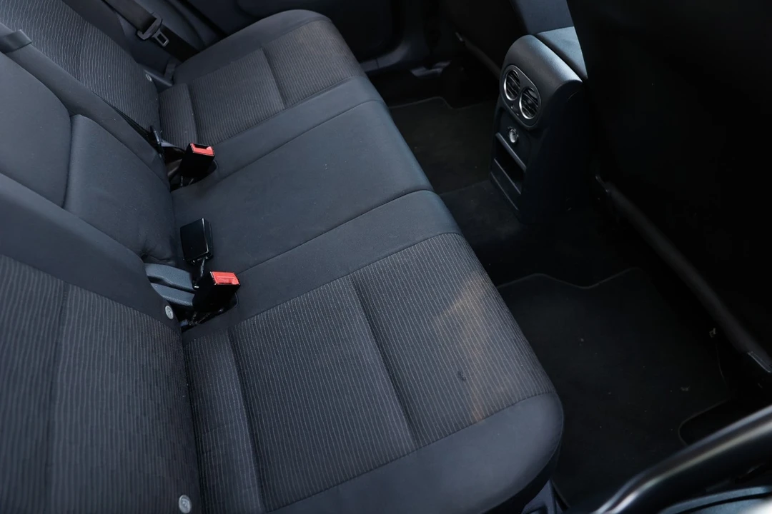 2015 Volkswagen Tiguan - Image 12 of 12