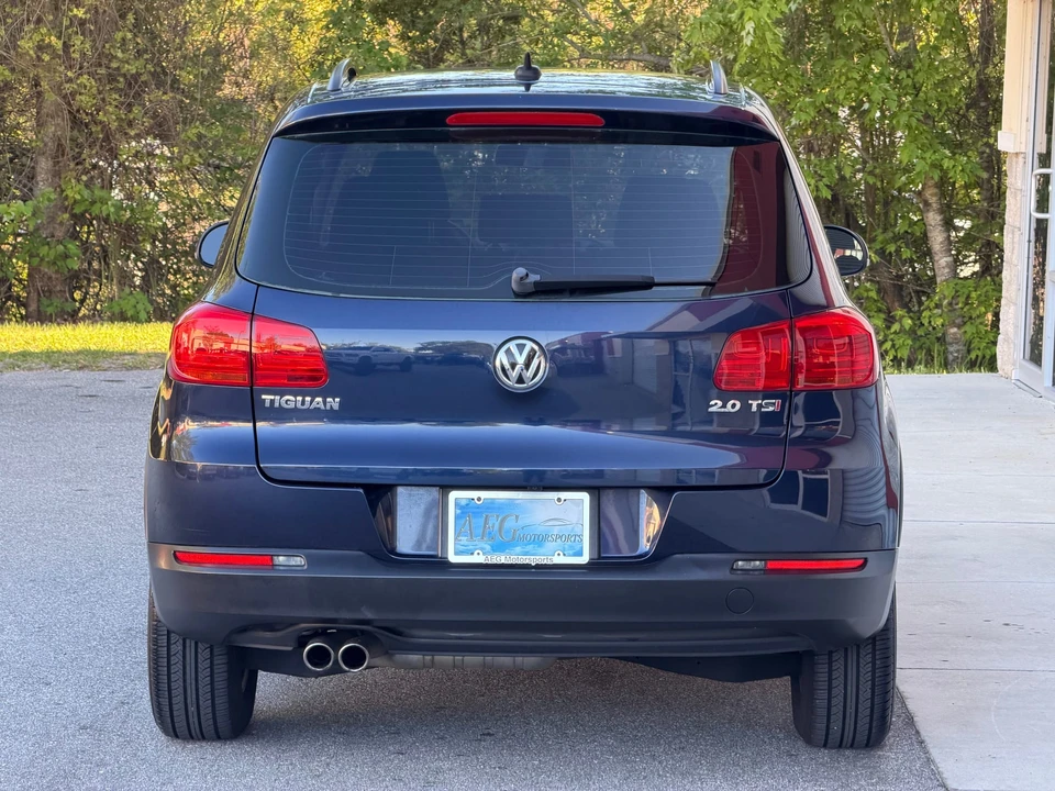 2015 Volkswagen Tiguan - Image 8 of 31