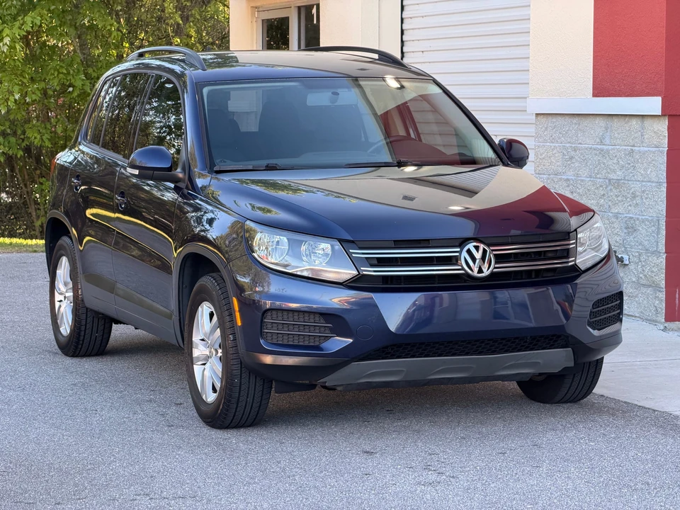 2015 Volkswagen Tiguan - Image 14 of 31