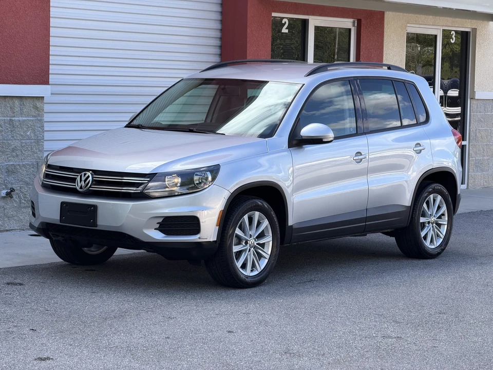2015 Volkswagen Tiguan - Image 2 of 31