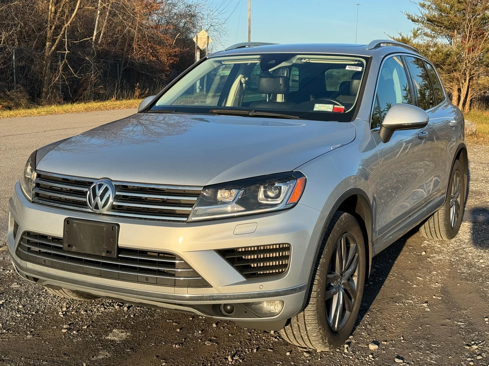 2015 Volkswagen Touareg - Image 18 of 31