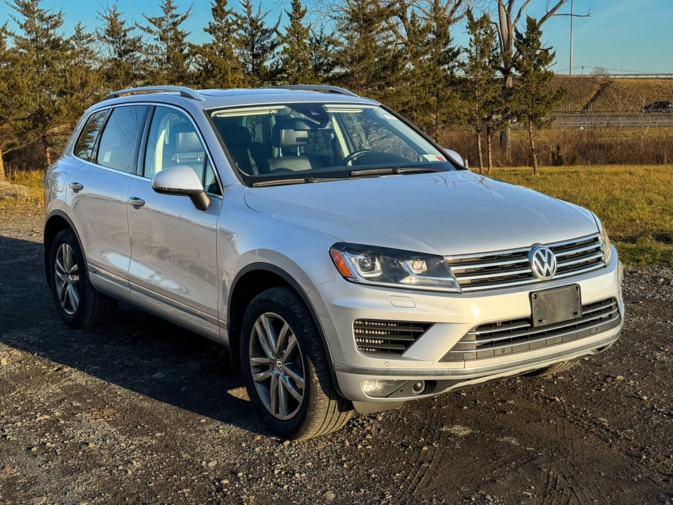2015 Volkswagen Touareg - Image 29 of 31