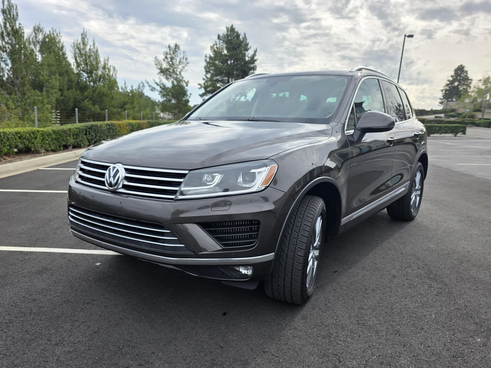 2015 Volkswagen Touareg - Image 7 of 31