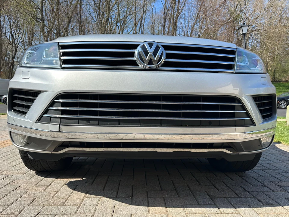 2015 Volkswagen Touareg - Image 15 of 31