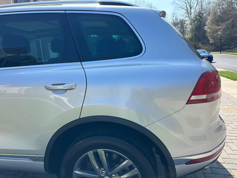 2015 Volkswagen Touareg - Image 19 of 31