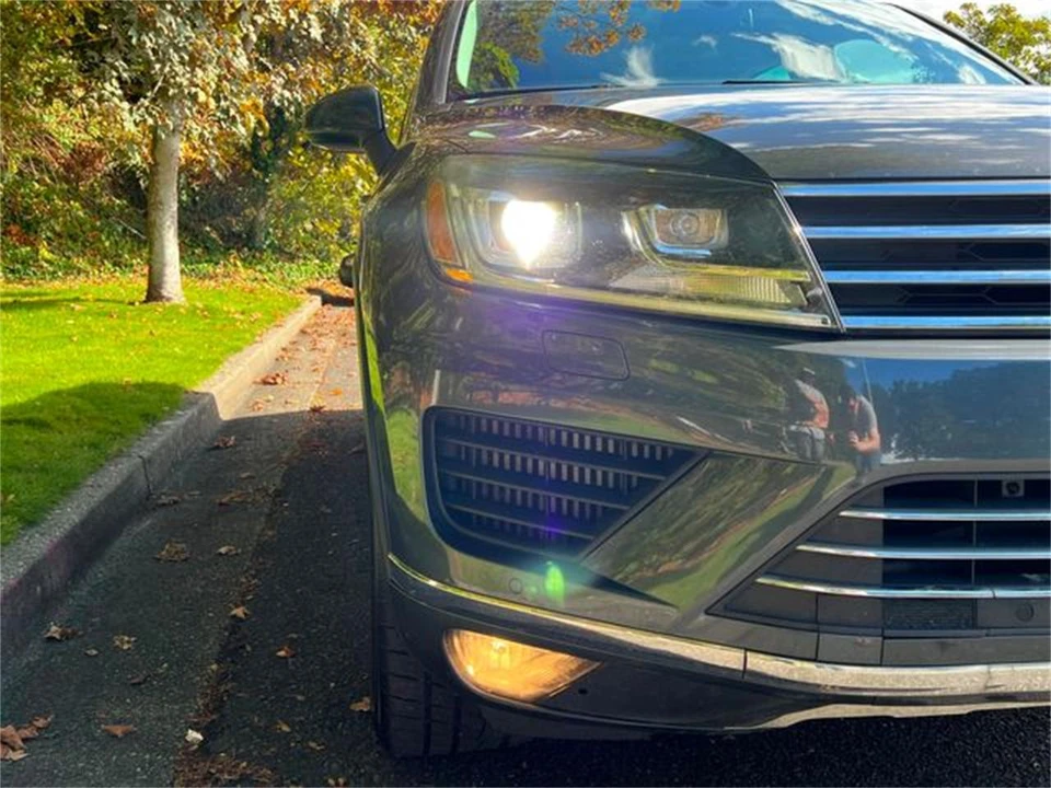 2015 Volkswagen Touareg - Image 10 of 31